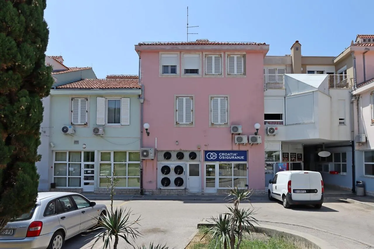 Apartments By The Sea Palit, Rab - 19661 0*, Palit Croazia
